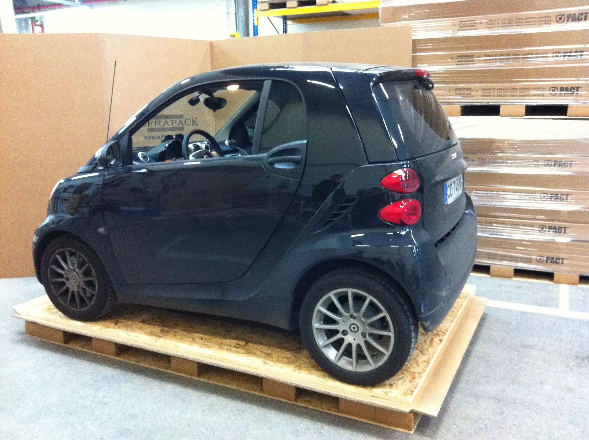 Caisse sur mesure voiture Smart